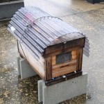 Unexaminable hive box with no frames